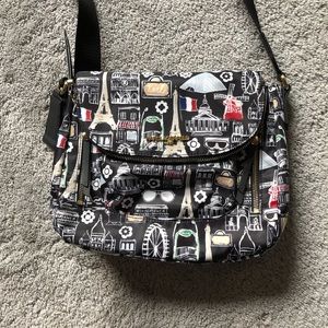 Karl Lagerfeld Paris (Messenger Bag) Purse